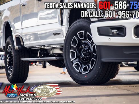 Used 2026 Ford F250 Platinum w/ FX4 Off-Road Package AWD/4WD image 2