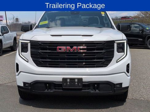 Certified 2026 GMC Sierra 1500 Elevation image 8