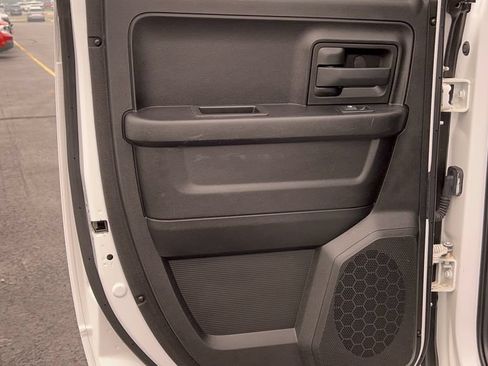 Used 2021 RAM 1500 Tradesman w/ Chrome Appearance Package AWD/4WD image 32