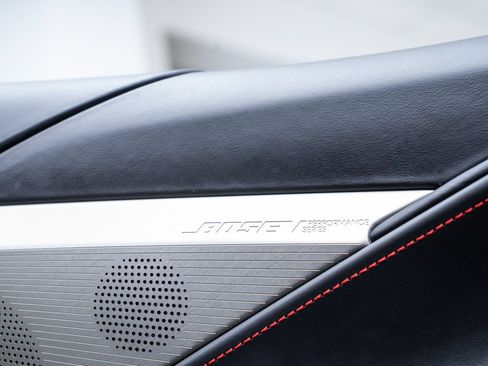 Used 2022 Chevrolet Corvette Stingray Premium Conv w/ Z51 Performance Package RWD image 16