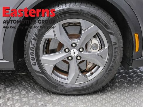 Used 2021 Ford Mustang Mach-E Select w/ Comfort/Technology Package AWD/4WD image 30