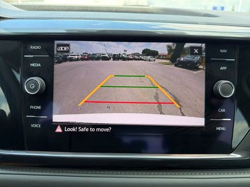 Used 2022 Volkswagen Taos SEL AWD/4WD image 13