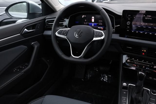 New 2026 Volkswagen Jetta SE FWD image 23