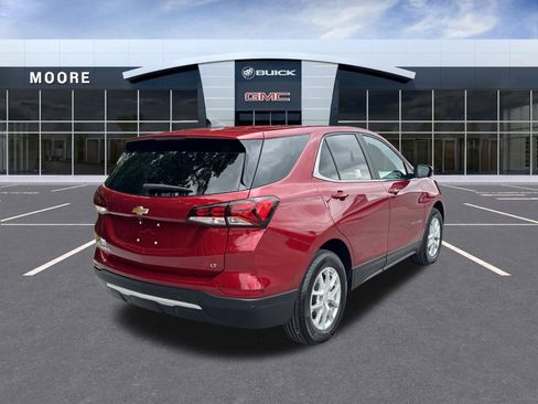 Used 2023 Chevrolet Equinox LT image 6