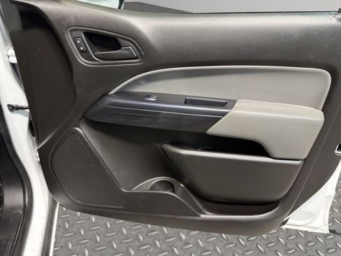 Used 2016 Chevrolet Colorado W/T w/ WT Convenience Package image 19