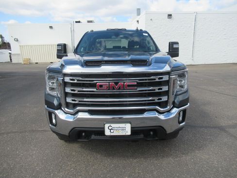 Used 2020 GMC Sierra 3500 SLE w/ SLE Value Package image 3