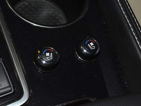 Certified 2023 Nissan Maxima Platinum w/ Sport Mat Group FWD image 15