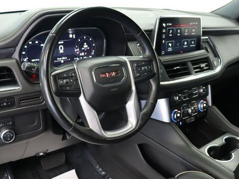 Used 2023 GMC Yukon SLT AWD/4WD image 21