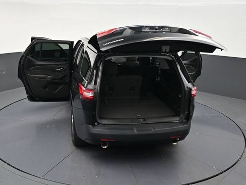 Used 2020 Chevrolet Traverse LS FWD image 33