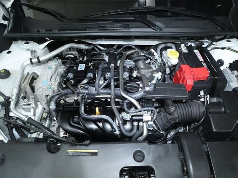 Certified 2024 Nissan Sentra SV FWD image 35