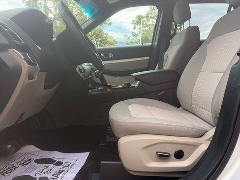 Used 2018 Ford Explorer 4WD image 19