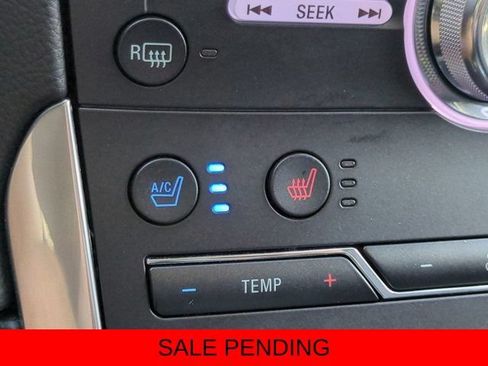 Used 2019 Ford Edge Titanium w/ Equipment Group 301A AWD/4WD image 21