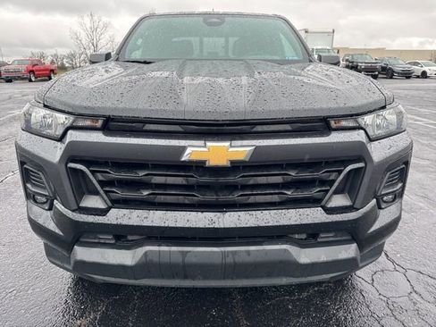 Used 2023 Chevrolet Colorado LT w/ LT Convenience Package II image 2