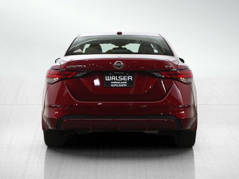 Used 2022 Nissan Sentra SV w/ All-Weather Package FWD image 4