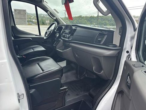 Certified 2023 Ford Transit 150 Low Roof image 18