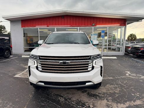 Used 2021 Chevrolet Tahoe High Country w/ Premium Package RWD image 2