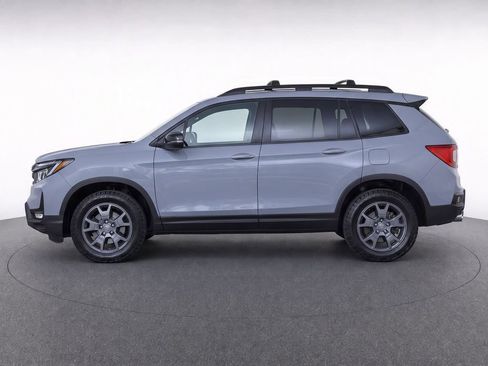 Used 2025 Honda Passport TrailSport image 8