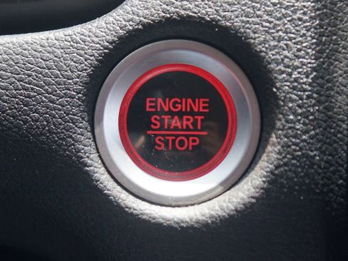 Used 2017 Honda CR-V EX-L image 10