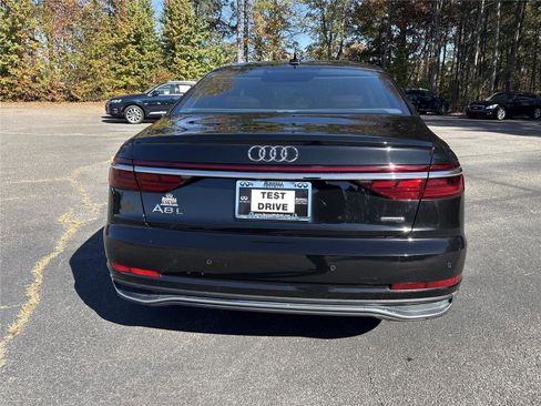 Used 2022 Audi A8 L 3.0T w/ Executive Package image 6