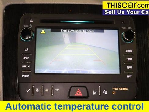 Used 2017 Chevrolet Traverse Premier FWD image 23