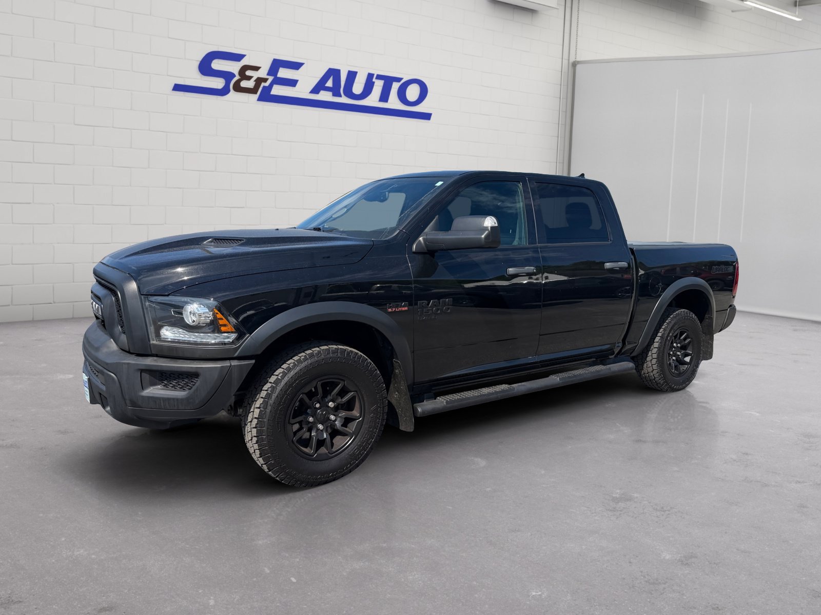 Used 2021 RAM 1500 Warlock AWD/4WD image 1