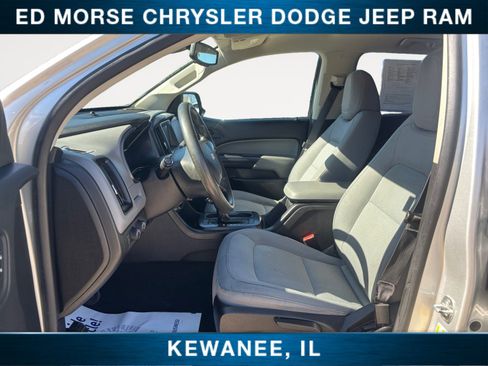 Used 2017 Chevrolet Colorado W/T w/ WT Convenience Package image 9