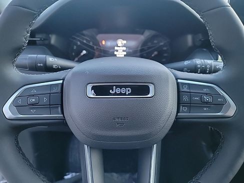 New 2026 Jeep Compass Limited image 16