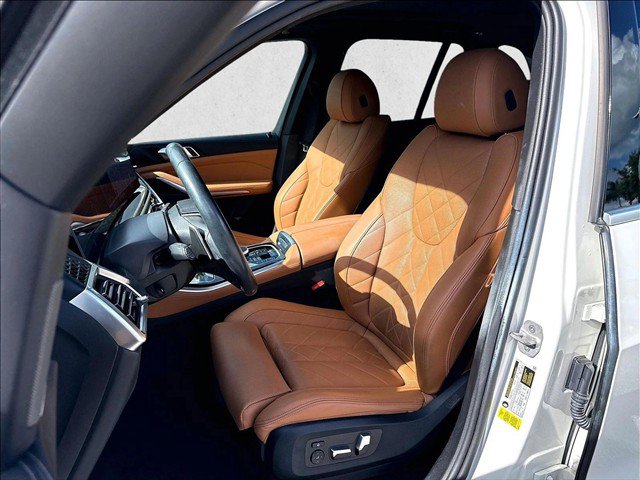 Certified 2024 BMW X5 sDrive40i w/ Premium Package RWD image 26
