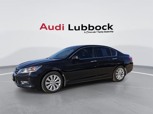 Used 2014 Honda Accord Touring image 5