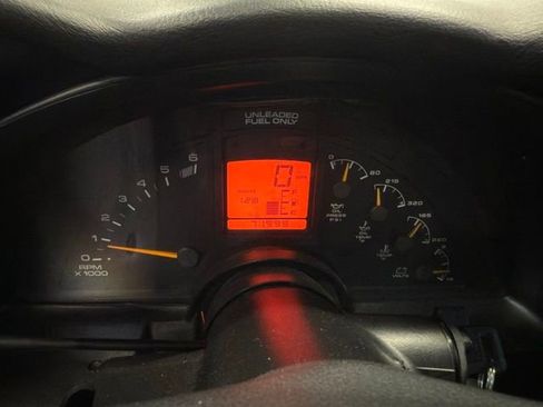 Used 1995 Chevrolet Corvette Coupe RWD image 25