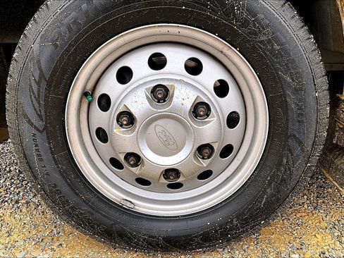 Used 2020 Ford Transit 250 Medium Roof AWD w/ Load Area Protection Package image 8