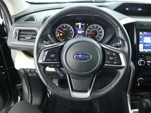 Used 2019 Subaru Ascent Premium image 11