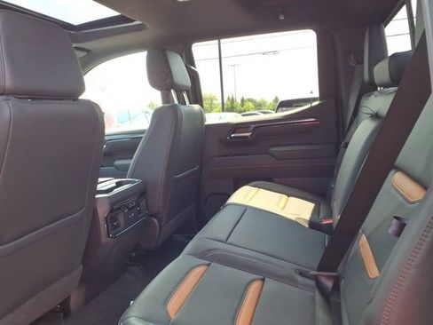 Used 2026 GMC Sierra 1500 AT4 w/ AT4 Premium Package AWD/4WD image 26