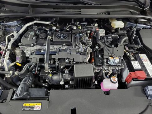 Used 2025 Toyota Corolla LE FWD image 13