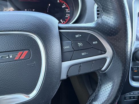 Used 2020 Dodge Durango SXT image 9