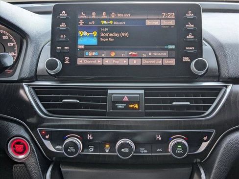 Used 2018 Honda Accord EX image 13