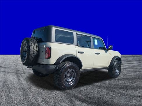 New 2025 Ford Bronco Badlands w/ Sasquatch Package image 4