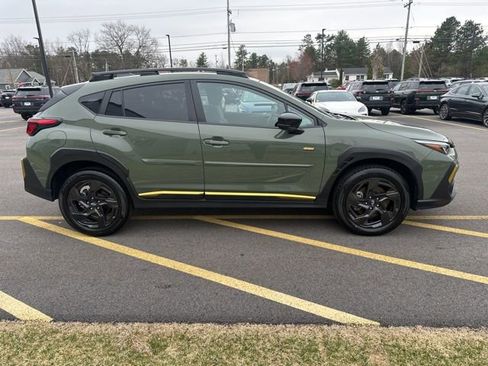 Used 2025 Subaru Crosstrek 2.5i Sport AWD/4WD image 4