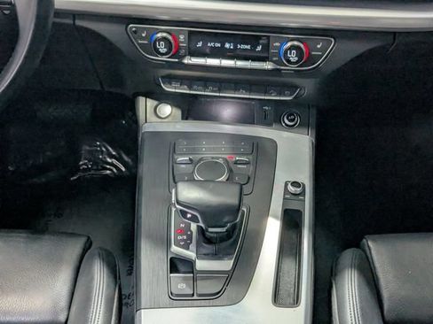 Used 2020 Audi Q5 2.0T Premium AWD/4WD image 13