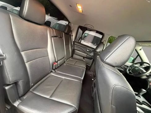 Used 2017 Honda Ridgeline RTL-T image 17