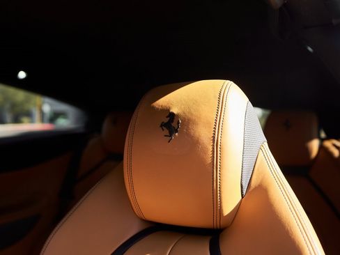 Used 2018 Ferrari GTC4Lusso image 45