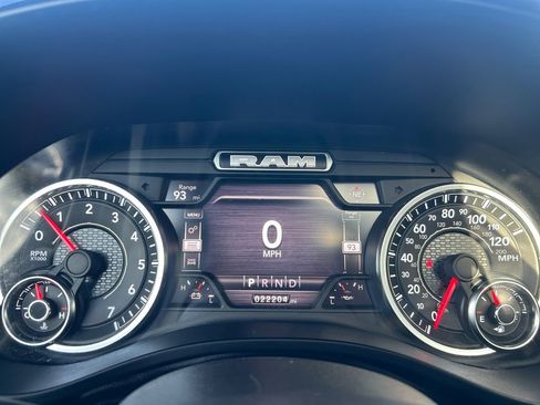Used 2022 RAM 1500 Laramie w/ Sport Appearance Package image 16