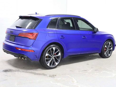 Used 2023 Audi SQ5 Premium Plus w/ Premium Plus Package image 9