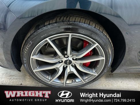 Used 2025 Genesis G70 2.5T AWD/4WD image 8