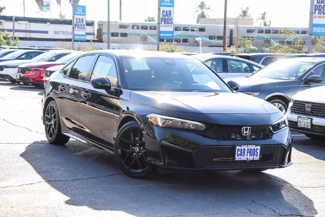 Used 2025 Honda Civic Sport image 2