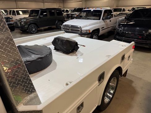 Used 2004 Ford F450 2WD Crew Cab Super Duty image 43