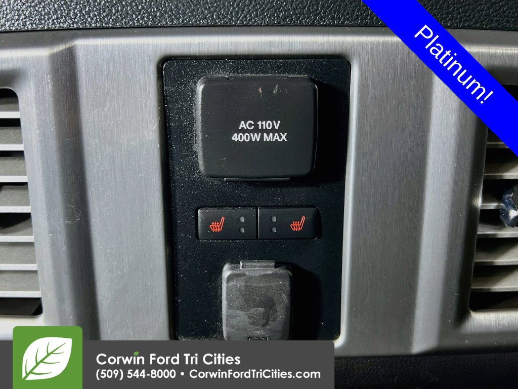 Used 2016 Ford F150 Platinum w/ Equipment Group 701A Luxury AWD/4WD image 29