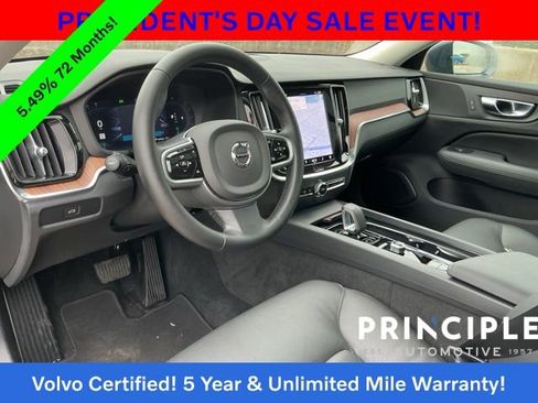 Certified 2025 Volvo V60 B5 Cross Country Plus image 26