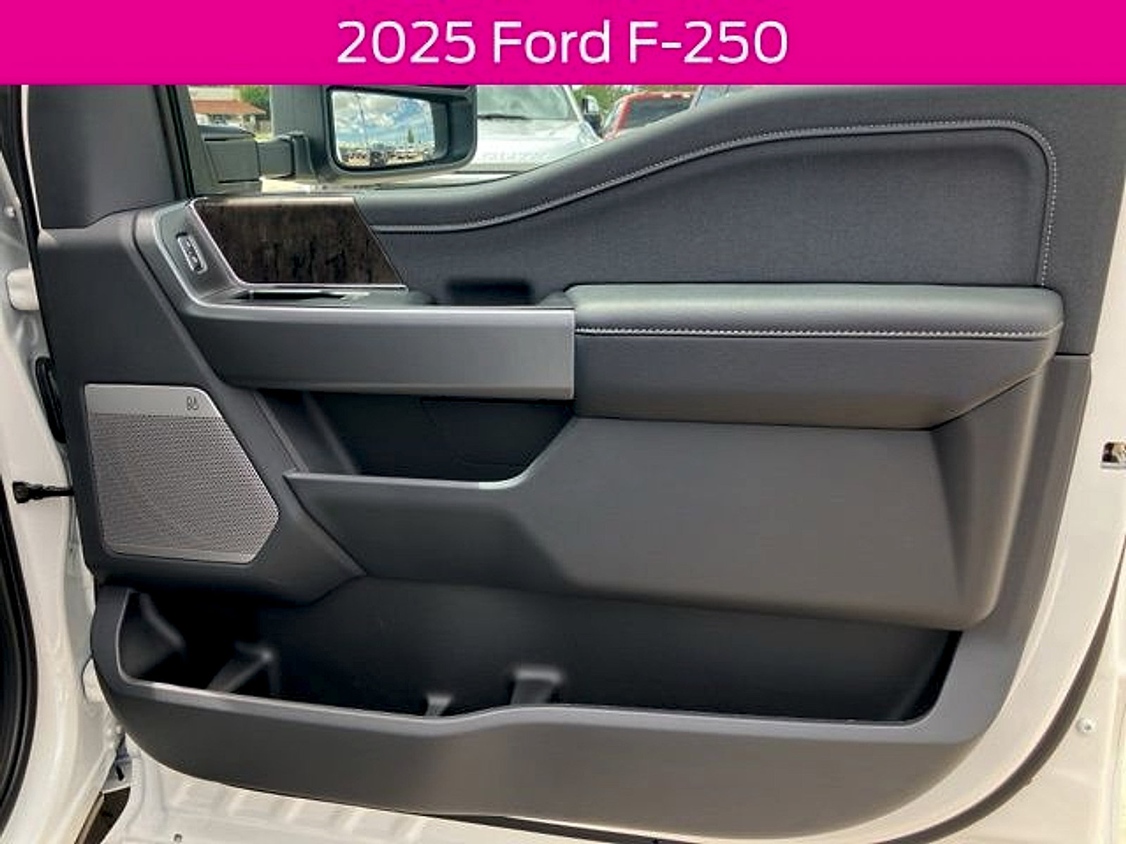 New 2025 Ford F250 Lariat w/ Lariat Ultimate Package AWD/4WD image 16