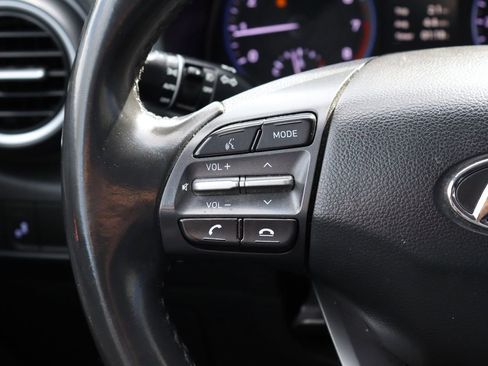 Used 2021 Hyundai Kona SEL Plus w/ Cargo Package image 15